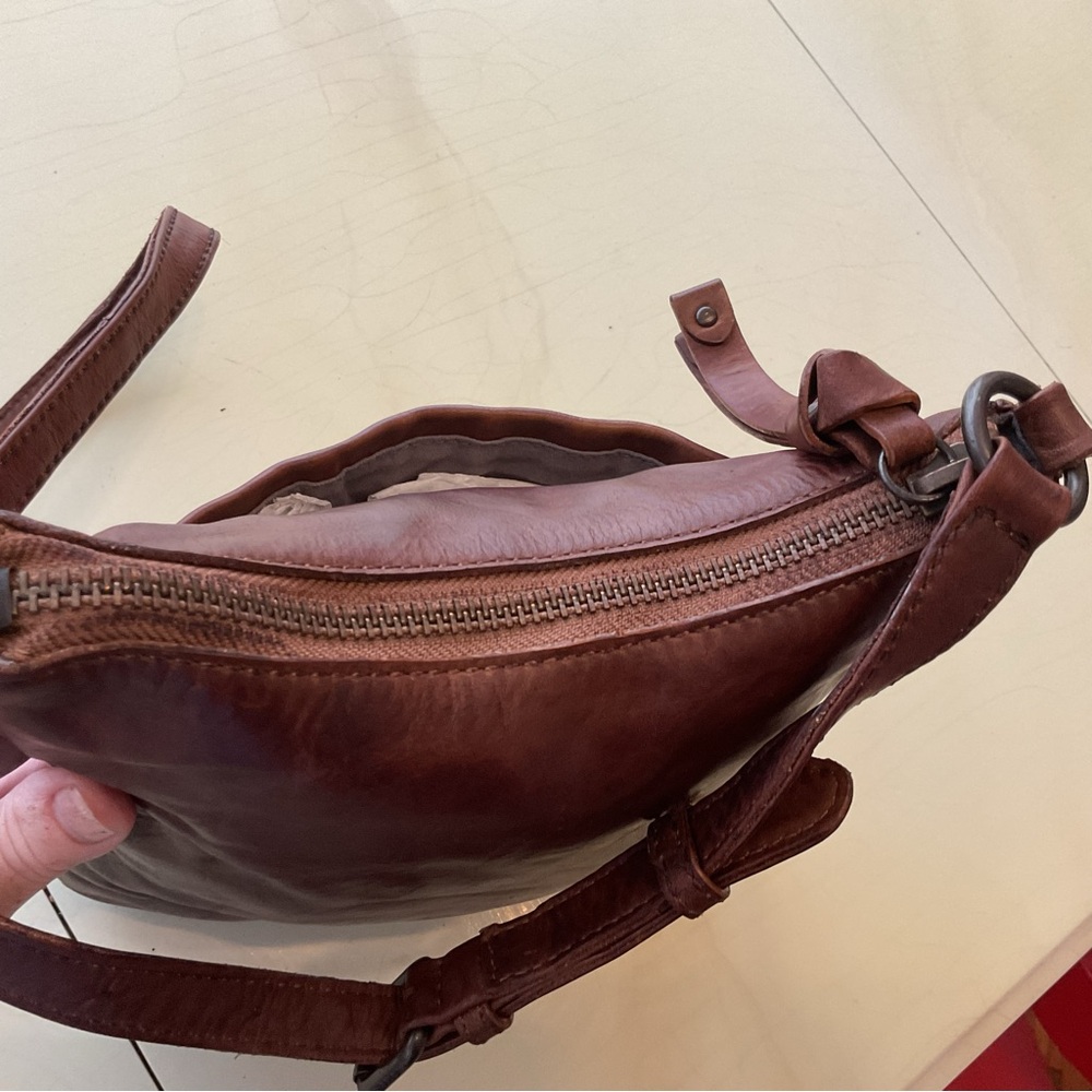 FRYE Melissa Swing Italian Leather Crossbody Bag - Picture 5 of 8